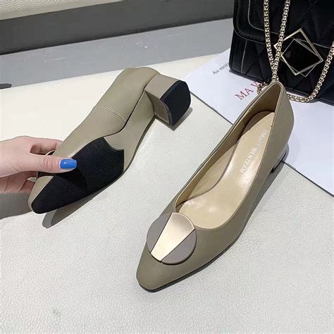 stuart weitzman fake shoes